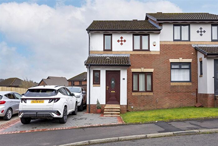 3 Bedroom Semi Detached House For Sale In Valleyfield Drive, Cumbernauld, Glasgow, G68