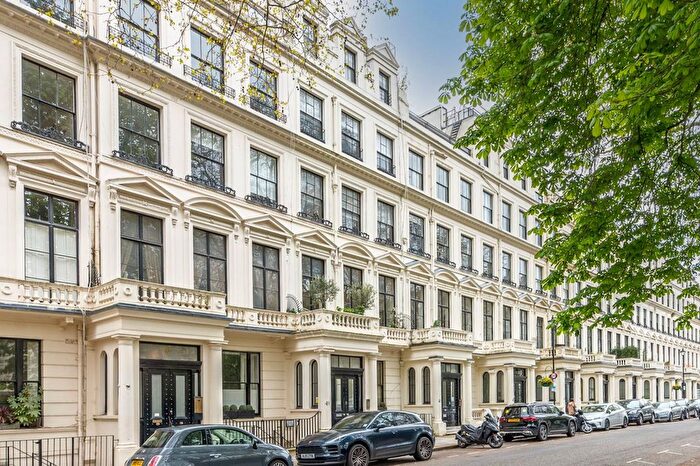 2 Bedroom Flat To Rent In Cleveland Square, Bayswater, London, W2