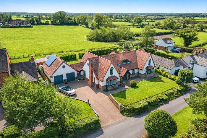 5 Bedroom Detached House For Sale In Newton Lodge, Newton Burgoland, LE67