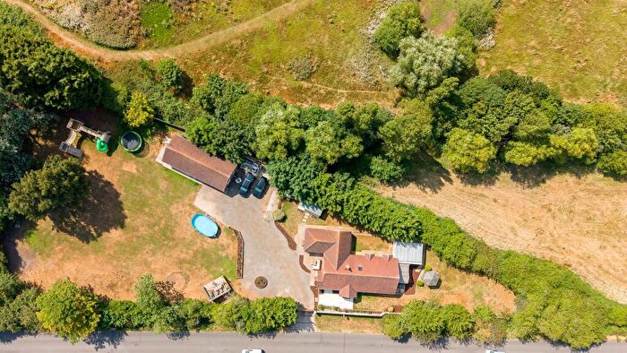 5 Bedroom Detached Bungalow For Sale In Everingtons Lane, Skegness, PE25