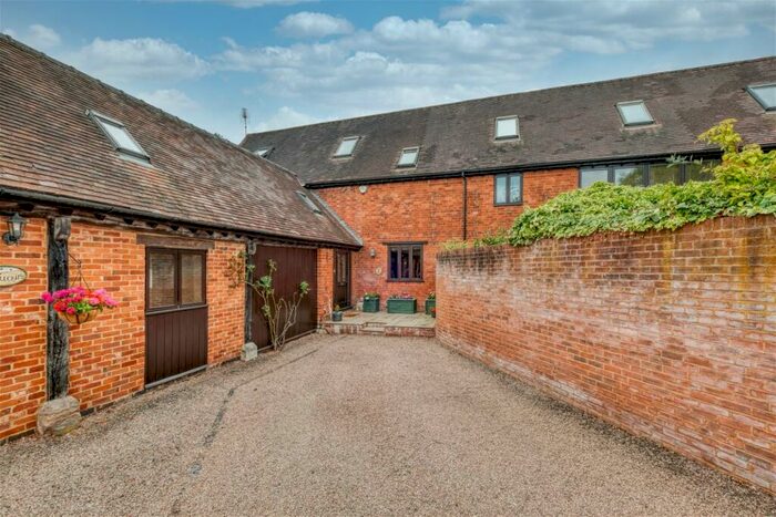 5 Bedroom Barn Conversion For Sale In Shurnock Barns, Salt Way, Astwood Bank, B96