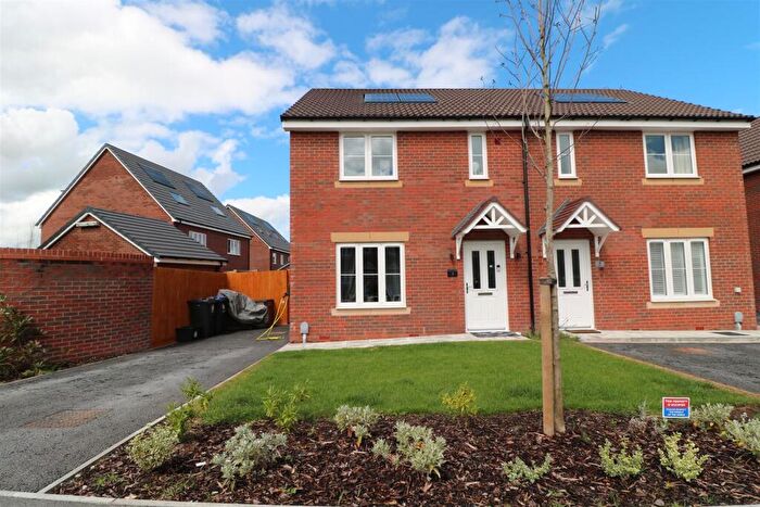 3 Bedroom Semi-Detached House For Sale In Tranquility Close, Warminster, BA12