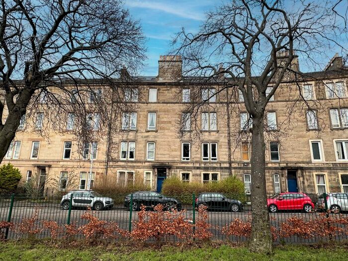 4 Bedroom Flat To Rent In Murieston Crescent, Dalry, Edinburgh, EH11