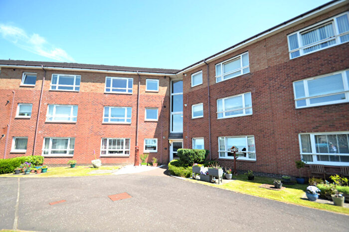 2 Bedroom Flat To Rent In Hillington Road South, Cardonald, G52