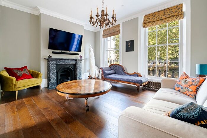 4 Bedroom End Of Terrace House To Rent In Percy Circus, London, WC1X