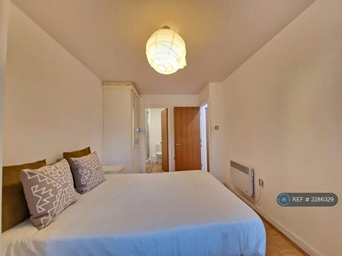 2 Bedroom Flat To Rent In Central House, London, E15