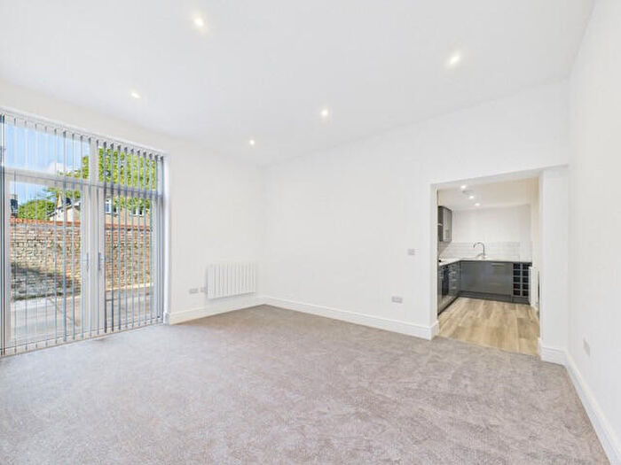 2 Bedroom Apartment To Rent In , Hull, HU5