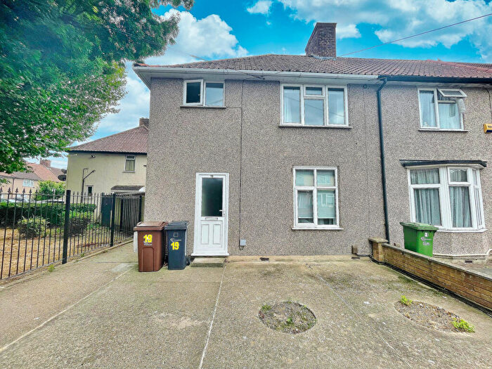 1 Bedroom Maisonette To Rent In Ayloffe Road, Dagenham, RM9