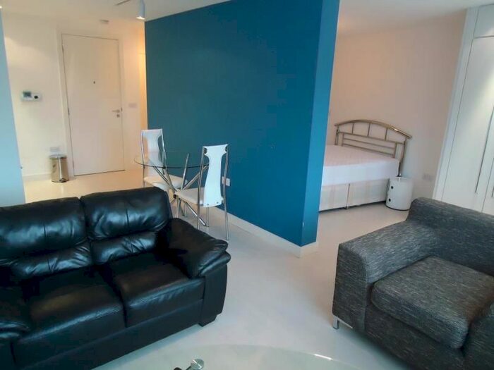 Studio To Rent In Manor Mills, Ingram Street, LS11