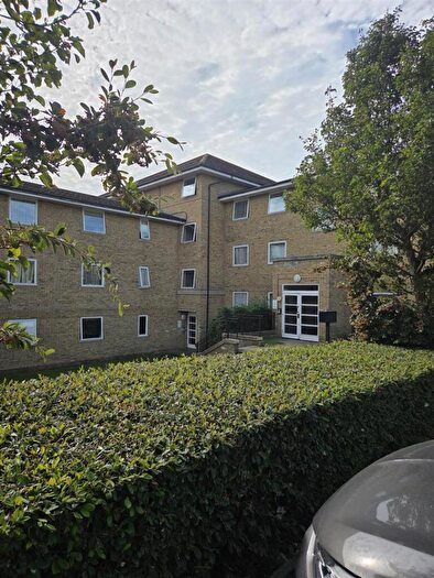 2 Bedroom Property To Rent In Hogg Lane, Grays, RM17