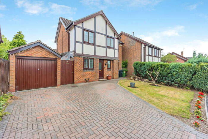 3 Bedroom Detached House For Sale In Melford Drive, Tytherington, Macclesfield, SK10