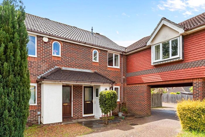2 Bedroom Terraced House For Sale In Lanyon Close, Horsham, RH12