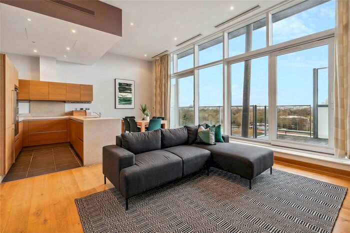 2 Bedroom Flat To Rent In Eustace Building, Queenstown Road, SW11