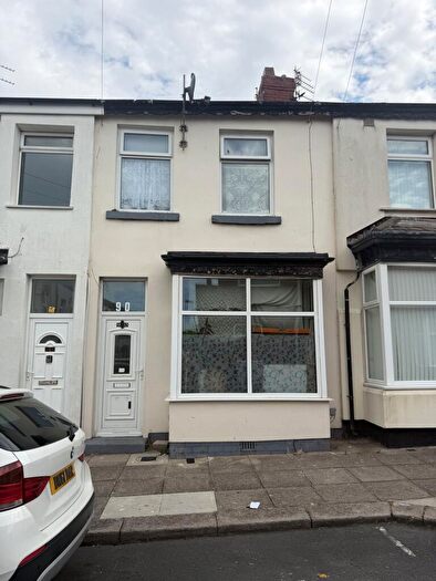 3 Bedroom Terraced House For Sale In Woolman Road, Blackpool, Lancashire, FY1