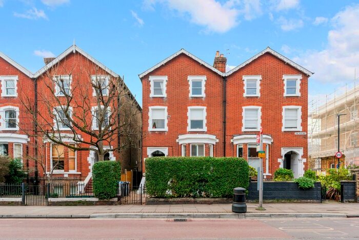 1 Bedroom Flat To Rent In Ridgway, London, SW19