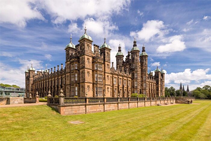 2 Bedroom Apartment For Sale In Donaldson Drive, Edinburgh, Midlothian, EH12