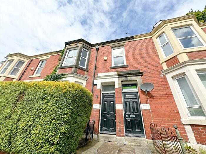 5 Bedroom House To Rent In Helmsley Road, Newcastle Upon Tyne, NE2