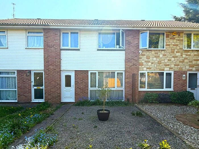 3 Bedroom Terraced House For Sale In Shaftesbury Close, Nailsea, North Somerset, BS48