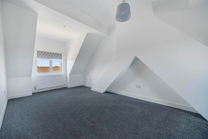 1 Bedroom Flat To Rent In Halfway Street, Sidcup, DA15