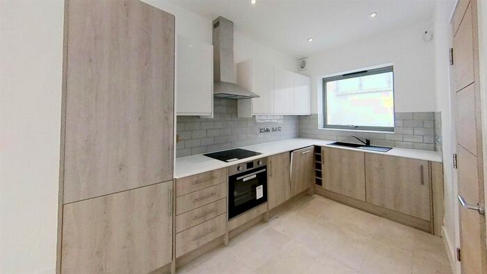 3 Bedroom Mews To Rent In Rose Joan Mews, London, NW6