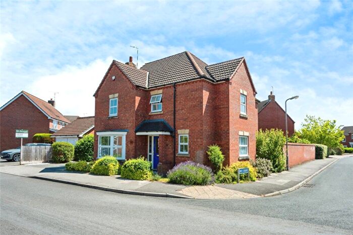 4 Bedroom Detached House For Sale In Rogers Way, Warwick, Warwickshire, CV34