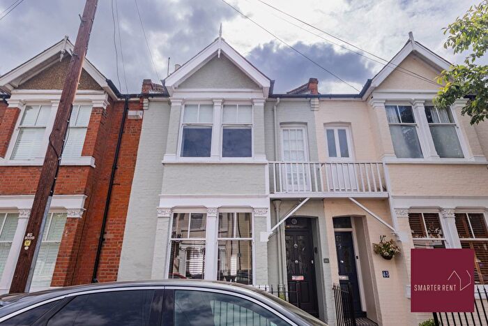 3 Bedroom Semi-Detached House To Rent In Seymour Gardens, Twickenham, TW1