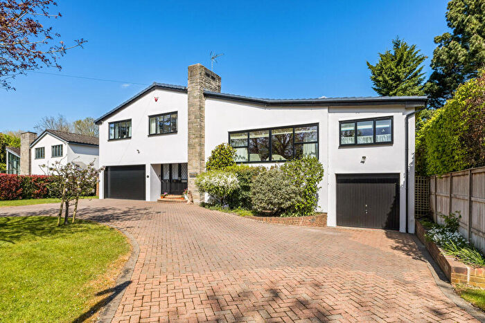 4 Bedroom Detached House For Sale In The Rushes, Maidenhead, Berkshire, SL6