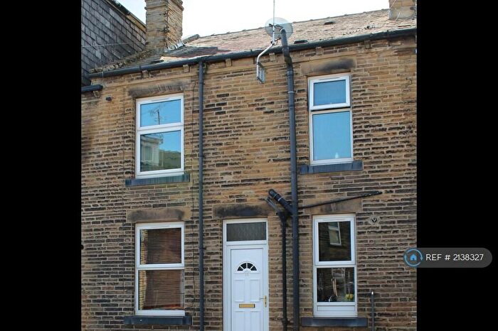 1 Bedroom Terraced House To Rent In Gillroyd Parade, Leeds, LS27