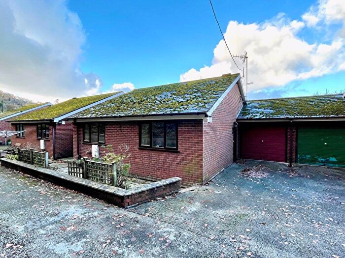 2 Bedroom Detached Bungalow For Sale In Ger Y Nant, Llangollen, LL20
