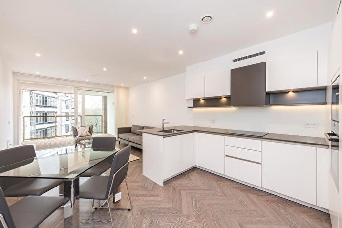 2 Bedroom Apartment To Rent In Bronze House, Sterling Way, N7