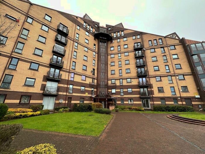 3 Bedroom Flat To Rent In Mavisbank Gardens, Glasgow, G51