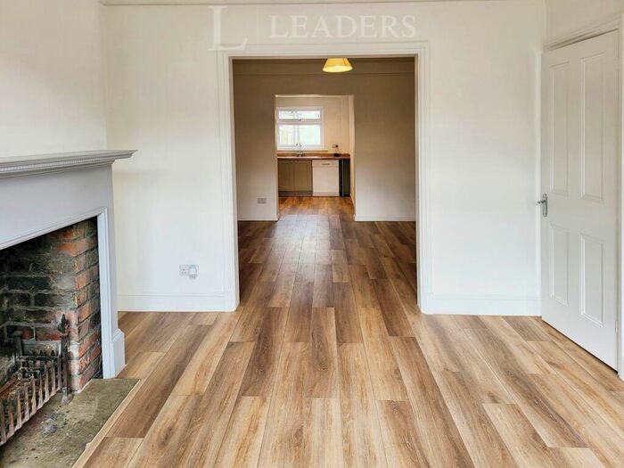 3 Bedroom Terraced House To Rent In Meadow Road, Cirencester, GL7