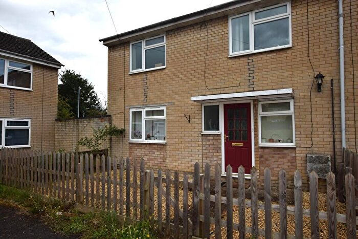 3 Bedroom Semi-Detached House To Rent In Byron Close, Huntingdon, Huntingdon, Cambridgeshire, PE29