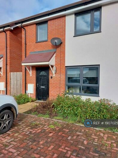 3 Bedroom Terraced House To Rent In Bailey Close, Finedon, Wellingborough, NN9