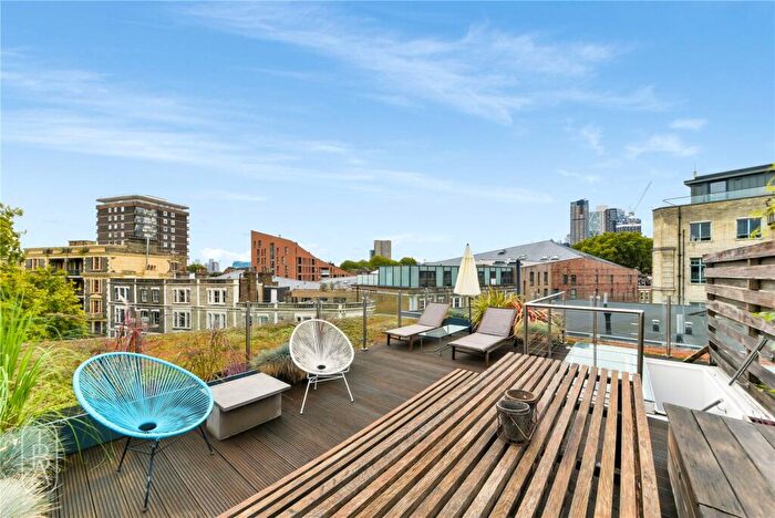 2 Bedroom Penthouse To Rent In Hackney Road, London, E2