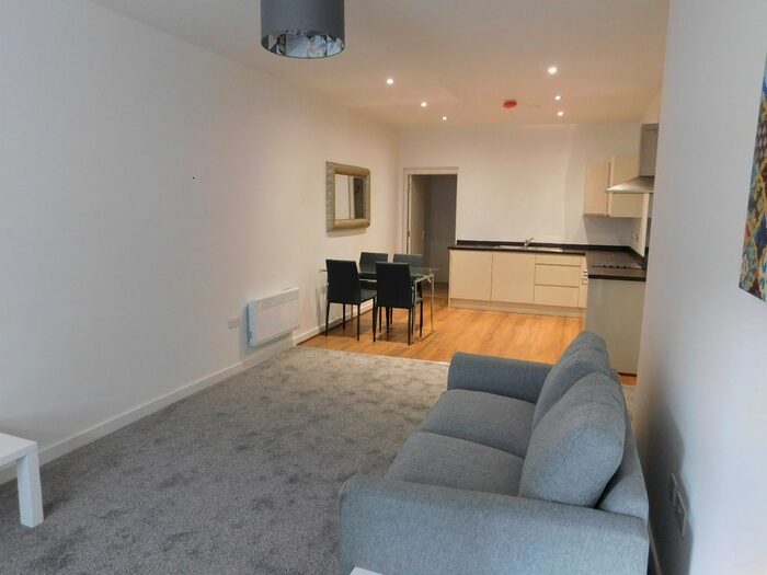 2 Bedroom Flat To Rent In Balme Street, City Centre, Bradford, BD1