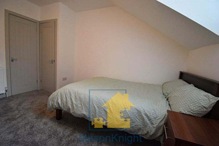 3 Bedroom End Of Terrace House To Rent In Westminster Road, Selly Oak, B29