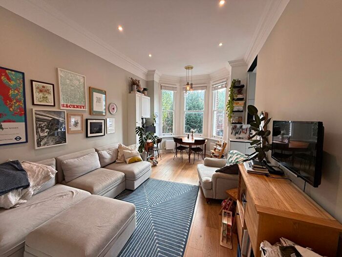 2 Bedroom Flat To Rent In Fellows Road, London, NW3