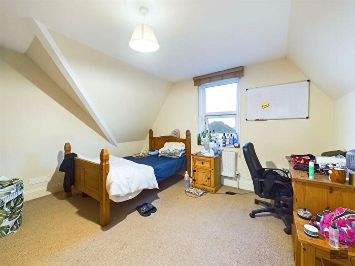 9 Bedroom House For Sale In Polsloe Road, Exeter, EX1