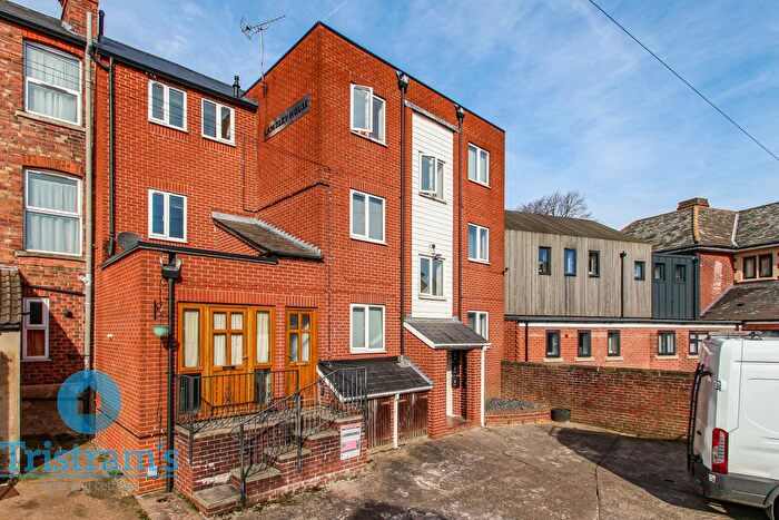 1 Bedroom Flat To Rent In Lambley Court, Mapperley, Nottingham, NG3