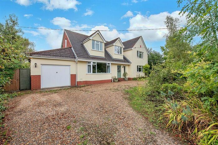 4 Bedroom Detached House For Sale In The Green, Lawshall, Bury St. Edmunds, IP29