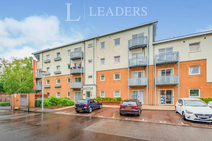 1 Bedroom Flat To Rent In Trafalgar Gardens, Crawley, RH10