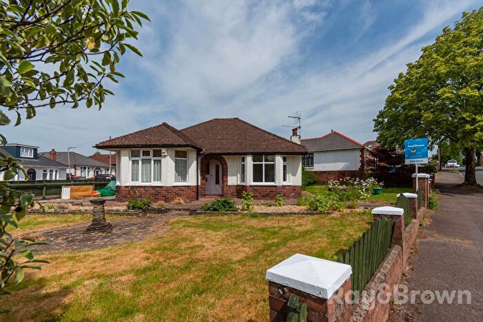 3 Bedroom Bungalow For Sale In Manor Rise, Cardiff, CF14