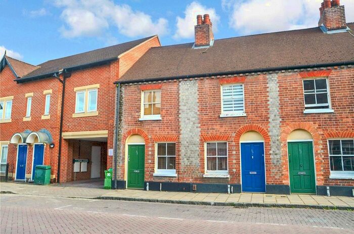 2 Bedroom Terraced House To Rent In High Street, Theale, Reading, RG7