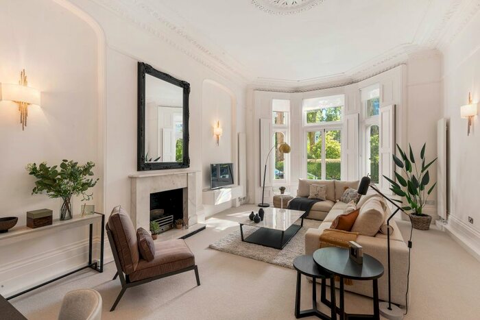 2 Bedroom Flat To Rent In Courtfield Gardens, London, SW5