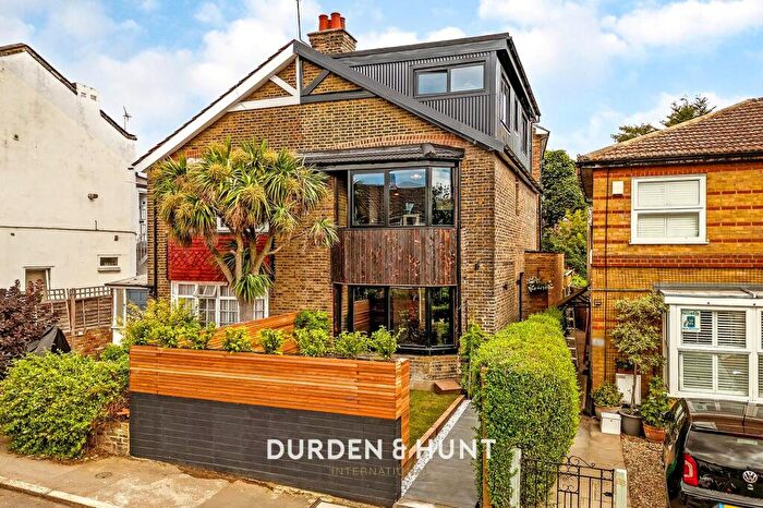 5 Bedroom Semi Detached House For Sale In Nightingale Lane, London, E11