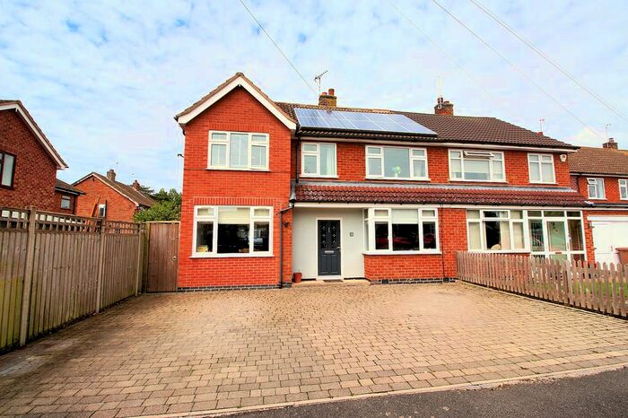 4 Bedroom Semi-Detached House For Sale In Barrow Crescent, Gaddesby, LE7
