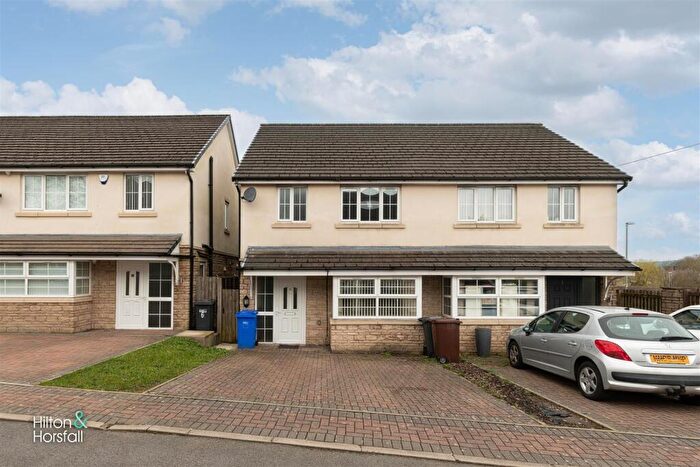 3 Bedroom Semi-Detached House To Rent In Fern Close, Nelson, BB9