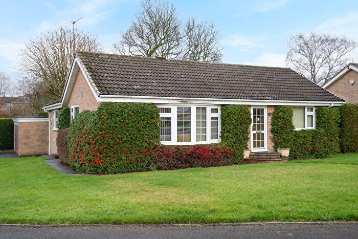 3 Bedroom Bungalow For Sale In Badgerwood Walk, York, YO10
