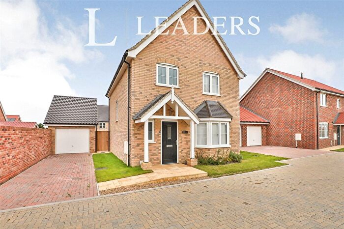 3 Bedroom Detached House For Sale In Bobbins Way, Swardeston, NR14